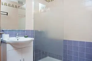 Mar Blau מלון דירות 2*